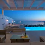 Mimosa In Pefkos Vilă