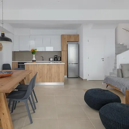 Mimosa In Pefkos * Lindos (Rhodes)